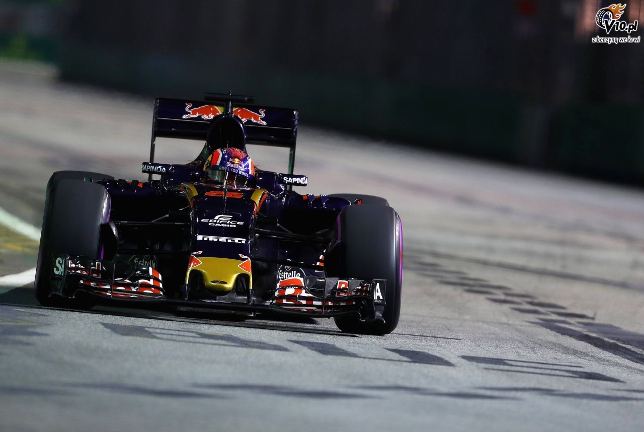 GP Singapuru 2016 - pitkowe treningi