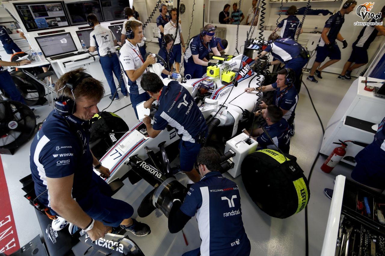 GP Singapuru 2016 - pitkowe treningi