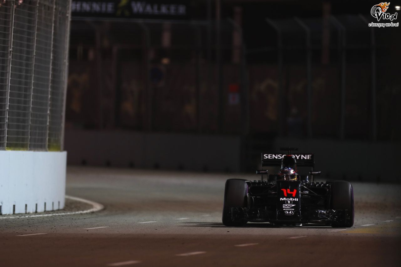 GP Singapuru 2016 - pitkowe treningi