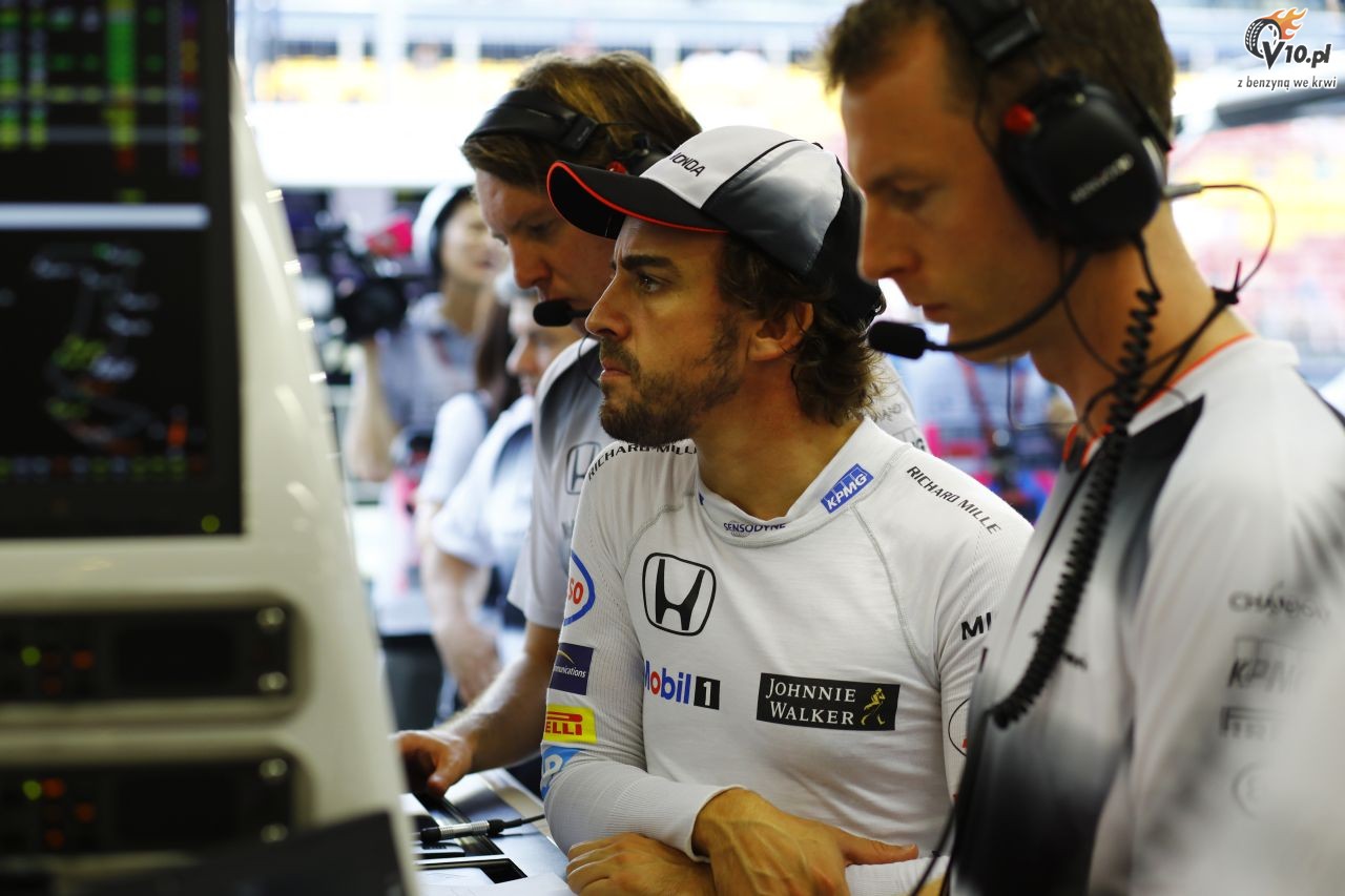 GP Singapuru 2016 - pitkowe treningi