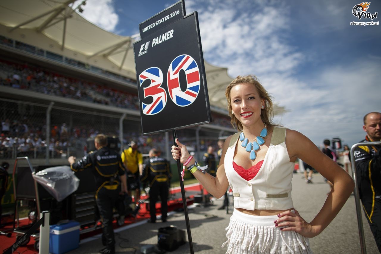 Grid Girls - padziernik 2016