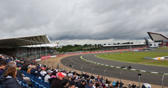 GP Wielkiej Brytanii 2016 - piątkowe treningi