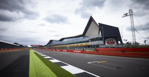 GP Wielkiej Brytanii 2016 - ustawienie na starcie wycigu