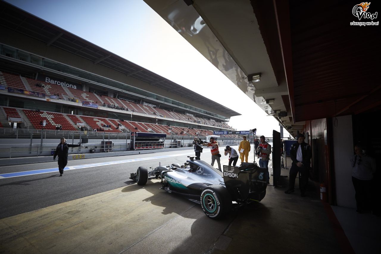 Testy F1 przed sezonem 2016 - Barcelona I - dzie 1/4