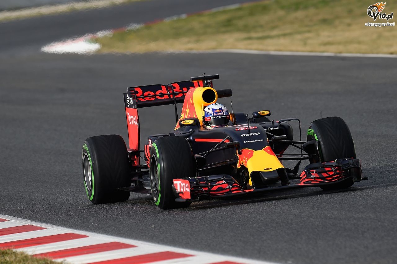 Testy F1 przed sezonem 2016 - Barcelona I - dzie 1/4