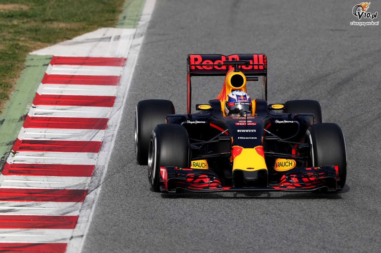 Testy F1 przed sezonem 2016 - Barcelona I - dzie� 2/4