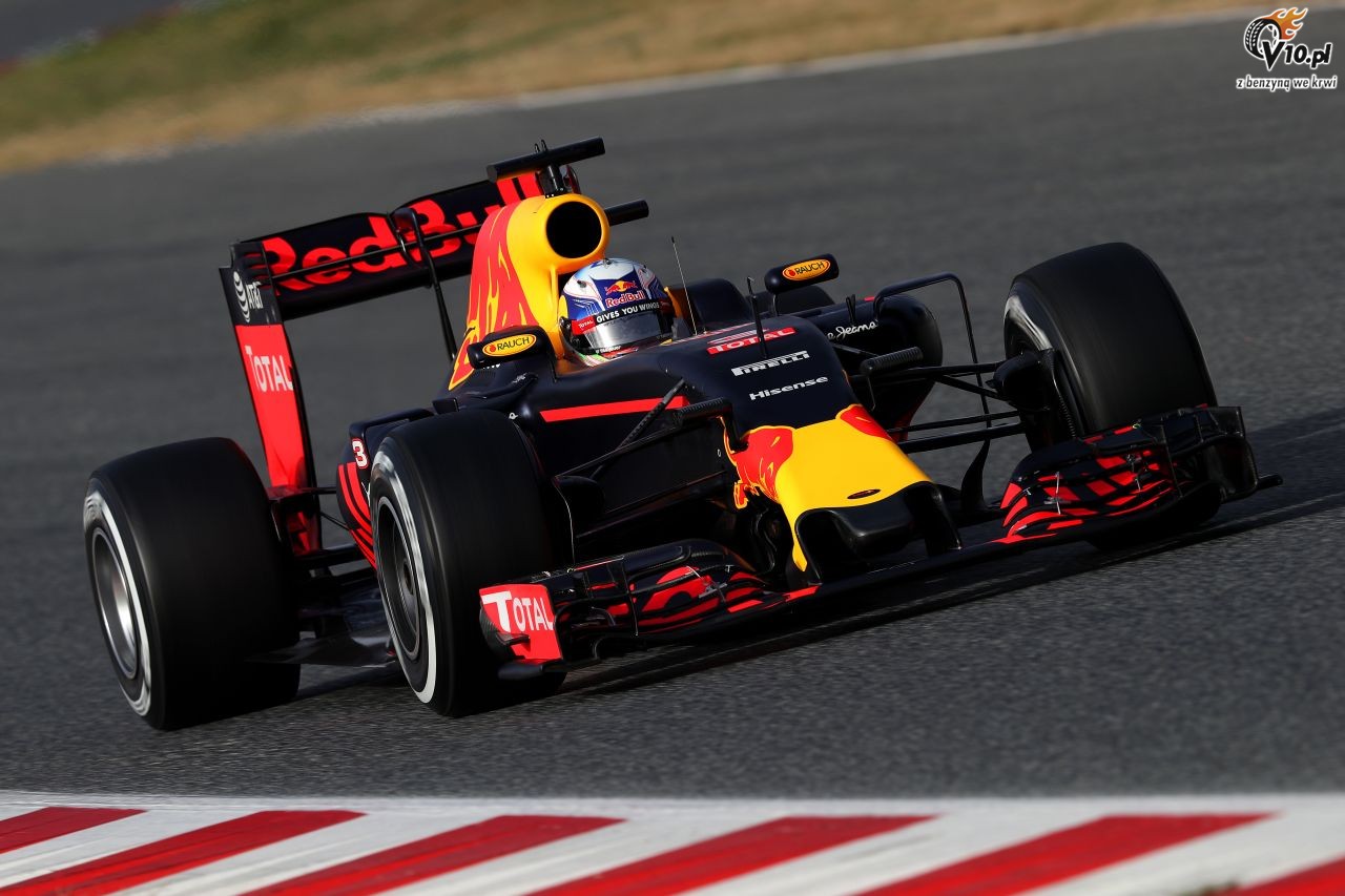 Testy F1 przed sezonem 2016 - Barcelona I - dzie� 2/4