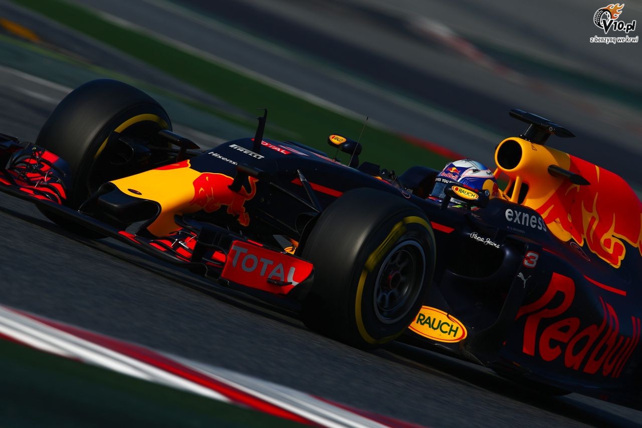 Testy F1 przed sezonem 2016 - Barcelona II - dzie� 2/4