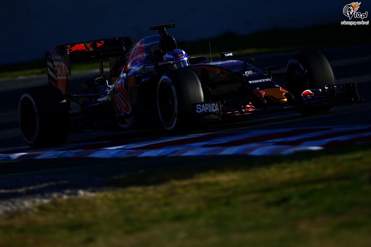 Testy F1 przed sezonem 2016 - Barcelona II - dzie� 3/4