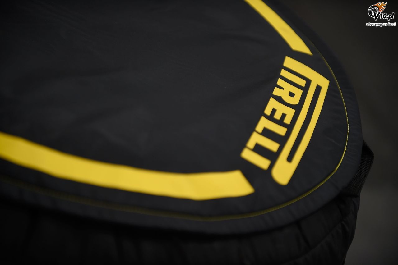 Testy deszczowych opon w F1 na Paul Ricard