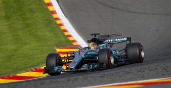 Spa - wyścig: Hamilton nie dał się Vettelowi