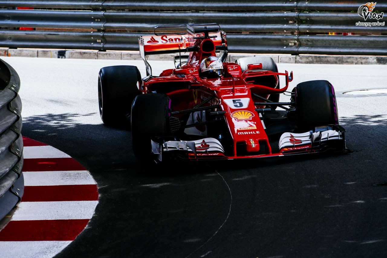 GP Monako - wycig: Vettel odbiera zwycistwo Raikkonenowi w trakcie pit-stopw
