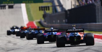 FIA zmodyfikowała zasady cofania kierowców F1 na starcie wyścigu