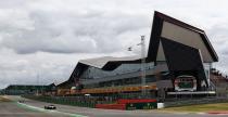 Silverstone ma by szybsze dla F1 o okoo sekund na okreniu dziki nowemu asfaltowi