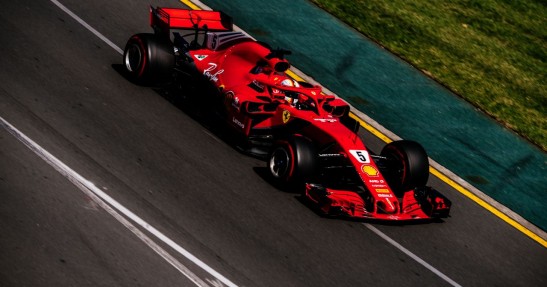 GP Australii - wyścig: Vettel pokonał Hamiltona z pomocą szczęścia