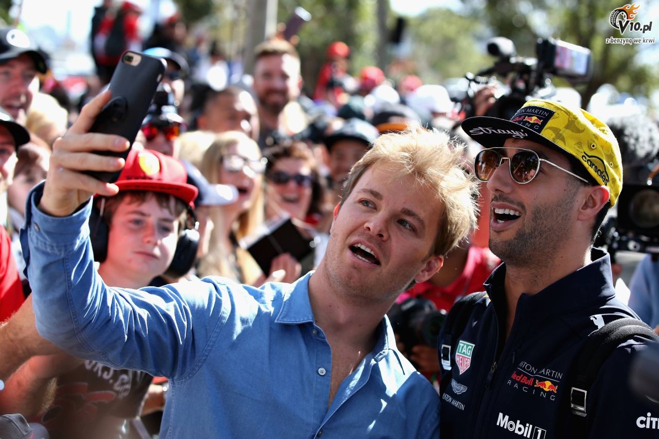 Rosberg doradza Ricciardo transfer do Ferrari