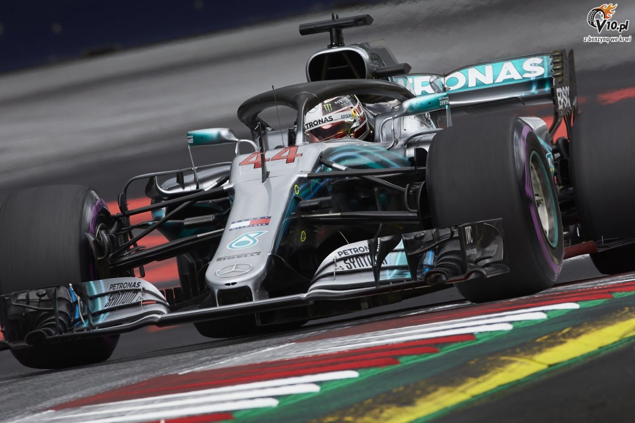 Lauda 'gwarantuje' pozostanie Hamiltona i Bottasa w Mercedesie