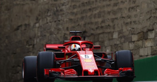 Hamilton ma pretensje do Vettela o sposób jazdy przy restarcie w Baku