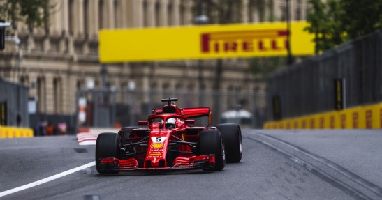 Hamilton ma pretensje do Vettela o sposób jazdy przy restarcie w Baku