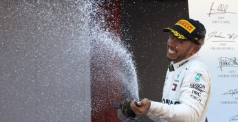 Hamilton piąty raz z rzędu najlepszym kierowcą F1 wg szefów...