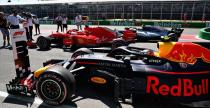 Vettel nie bierze pod uwag zamiany Ferrari na Mercedesa lub Red Bulla