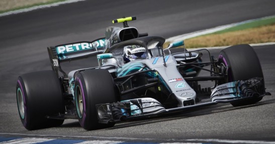 Mercedes twierdzi, że był wolniejszy od Ferrari na prostych o pół sekundy
