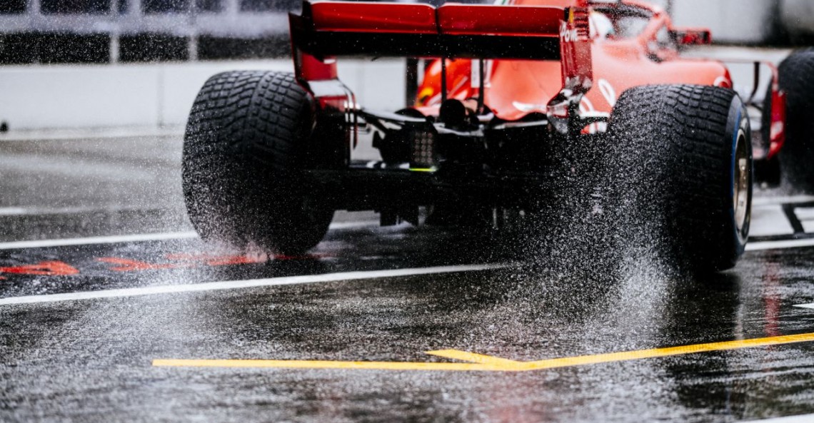 Pirelli przygotowało nowe opony przejściowe i deszczowe dla F1