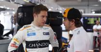 Vandoorne spowalniany przez wadliwy bolid