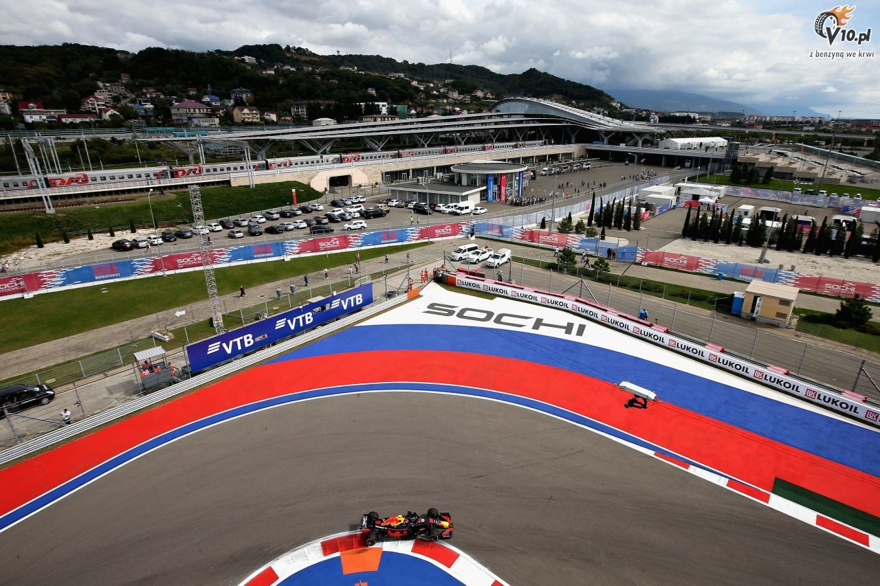 Wadze F1 uspokoiy promotorw wycigw