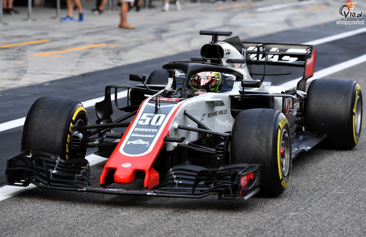 Testy F1 po GP Abu Zabi 2018