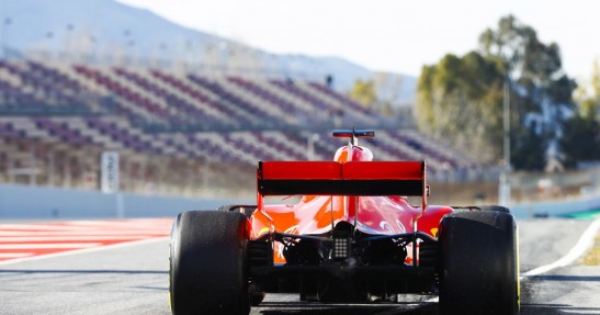 Lauda skarży się na dym z bolidu Ferrari