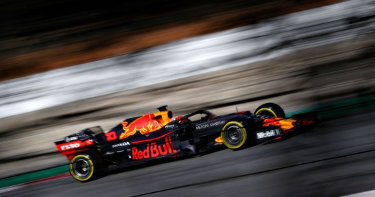 Ecclestone: Formuła 1 naraża się na utratę zespołów
