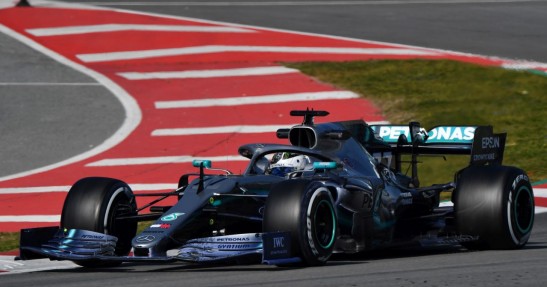 Bottas mówi o 'ogromnych problemach' z balansem nowego bolidu Mercedesa