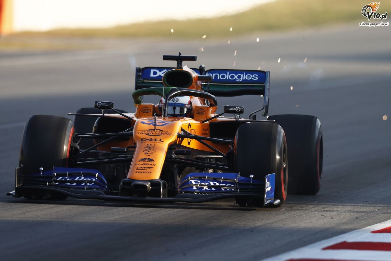 Renault ponownie alarmuje ws. 'szalonego wycigu zbroje' w Formule 1