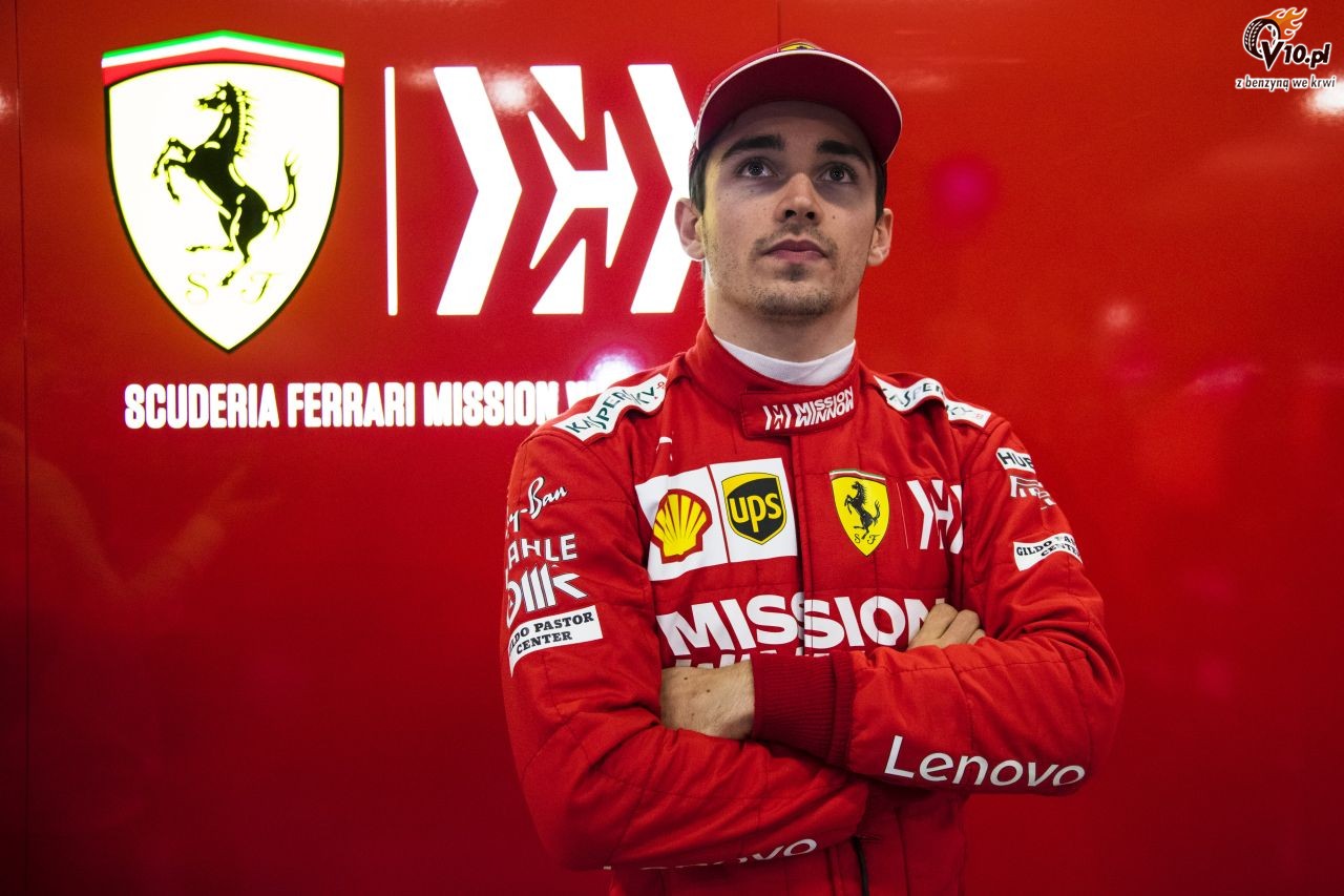 Ferrari zmienia take oklejenie bolidu