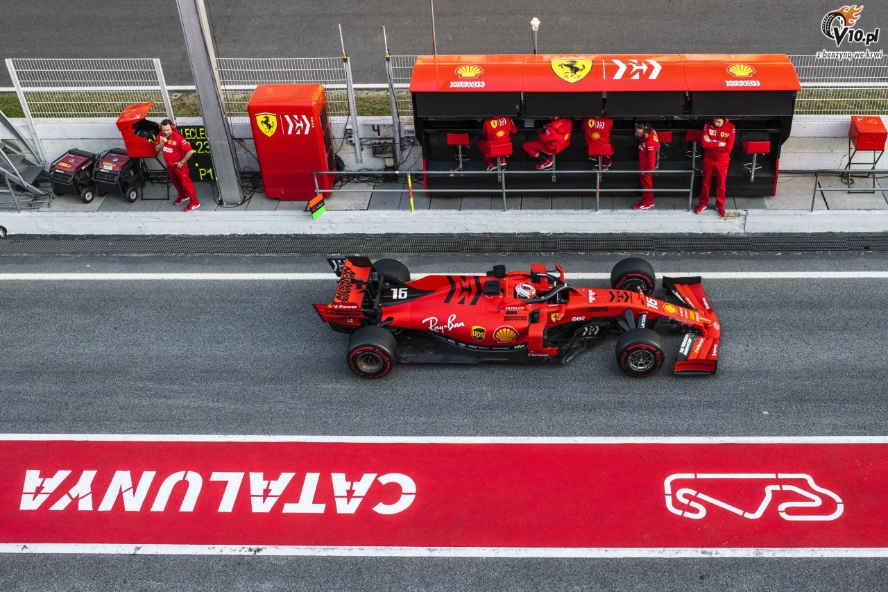 Ferrari zmienia take oklejenie bolidu