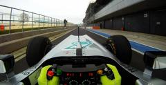 Mercedes W03 - pierwsza przejadka bolidem z perspektywy kierowcy. Zobacz wideo!