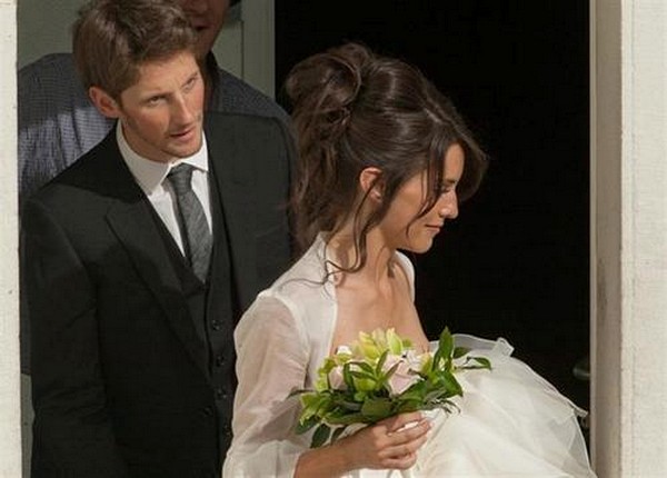 Grosjean wzi lub z pikn dziennikark Marion Jolles