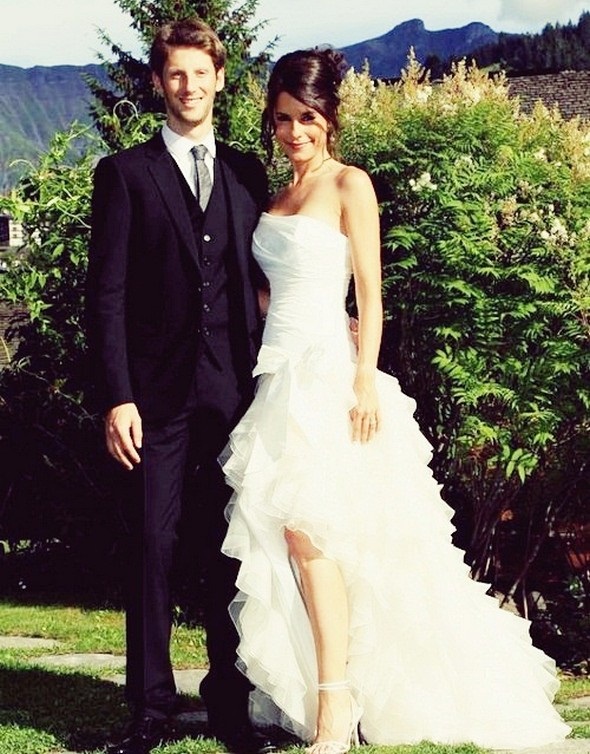 Grosjean wzi lub z pikn dziennikark Marion Jolles