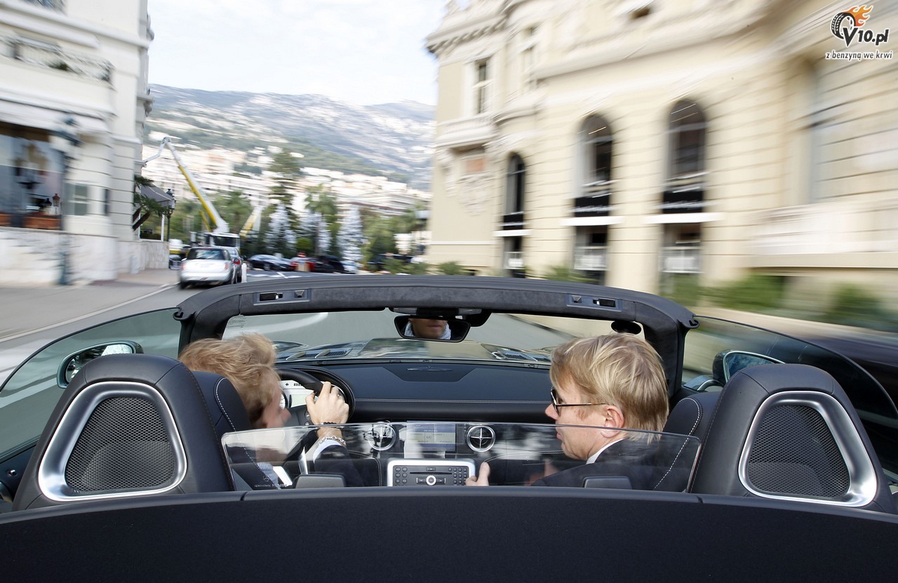 Wideo: Mika Hakkinen i Nico Rosberg - wsplna przejadka Mercedesem SLS po Monte Carlo
