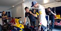 Wideo z przeja�d�ki Thomasa Morgensterna bolidem Red Bull Racing RB7