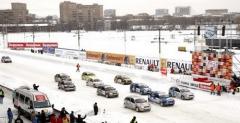 Raikkonen przegra wycig na lodzie z rosyjsk gwiazd sportw motorowych po zacitej walce