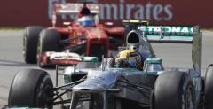 Hamilton: Alonso naciera jak byk