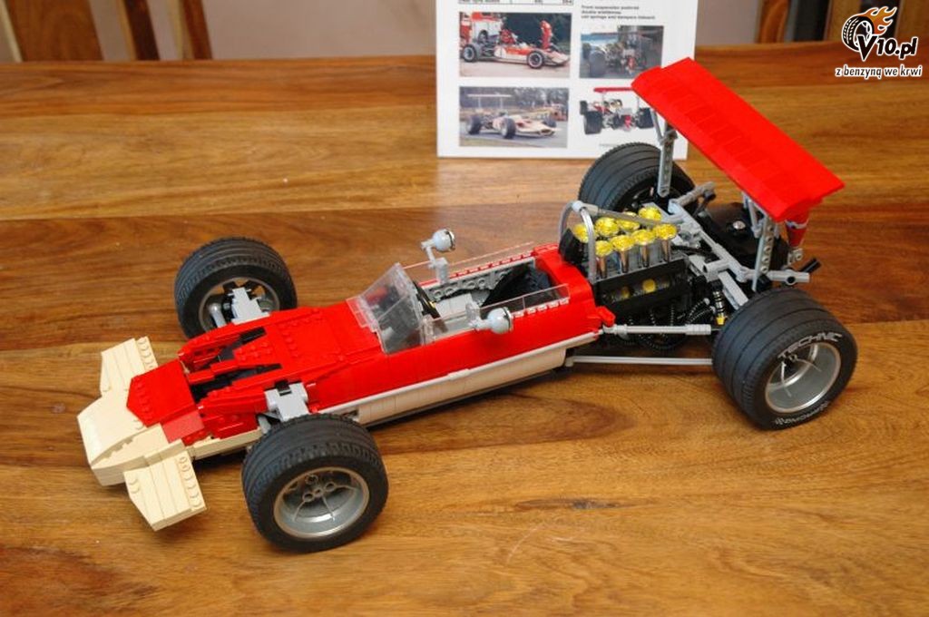 Historyczne bolidy F1 w wersji LEGO - zobacz!