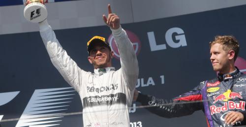 Red Bull: Hamilton realnym zagroeniem dla Vettela w drodze po czwarty tytu