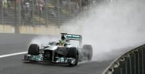 Hamilton: W bolidzie Mercedesa na deszczu nie ma dla mnie nadziei
