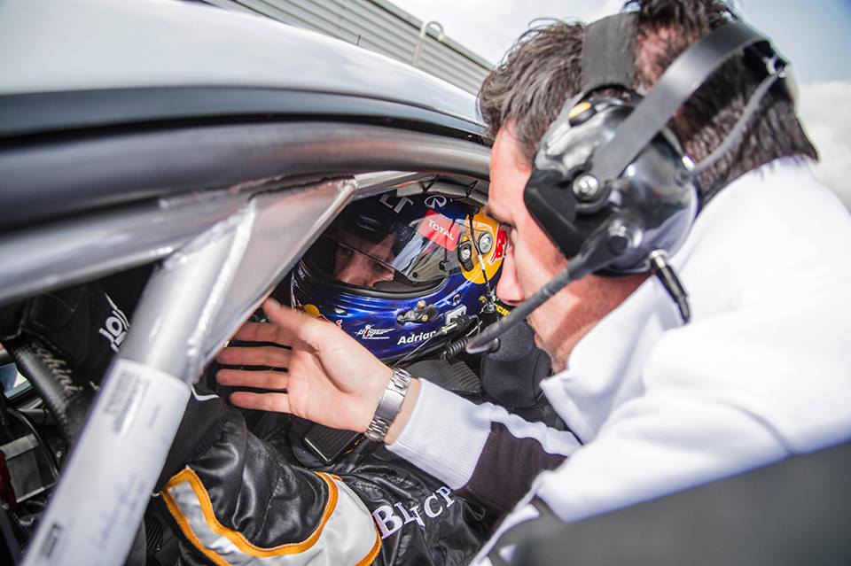 Newey rozbi Lamborghini o cian na okreniu rozgrzewkowym. Zobacz wideo
