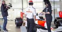 Perez ju kierowc McLarena. Zobacz zdjcia z wizyty Meksykanina w Woking