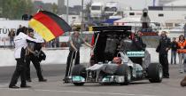Schumacher przejecha si po Nurburgring Nordschleife bolidem Mercedesa. (video)