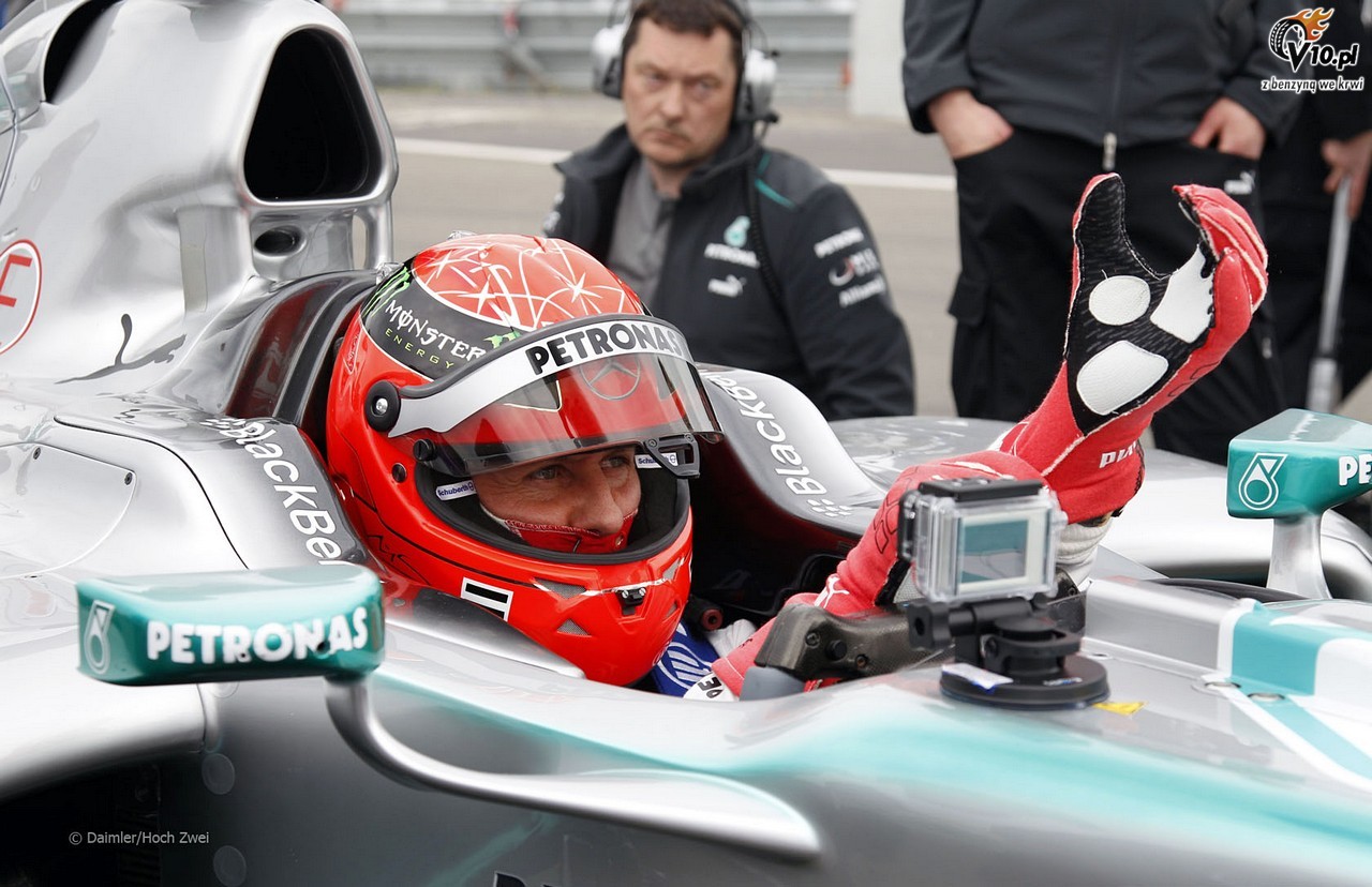 Schumacher przejecha si po Nurburgring Nordschleife bolidem Mercedesa. (video)